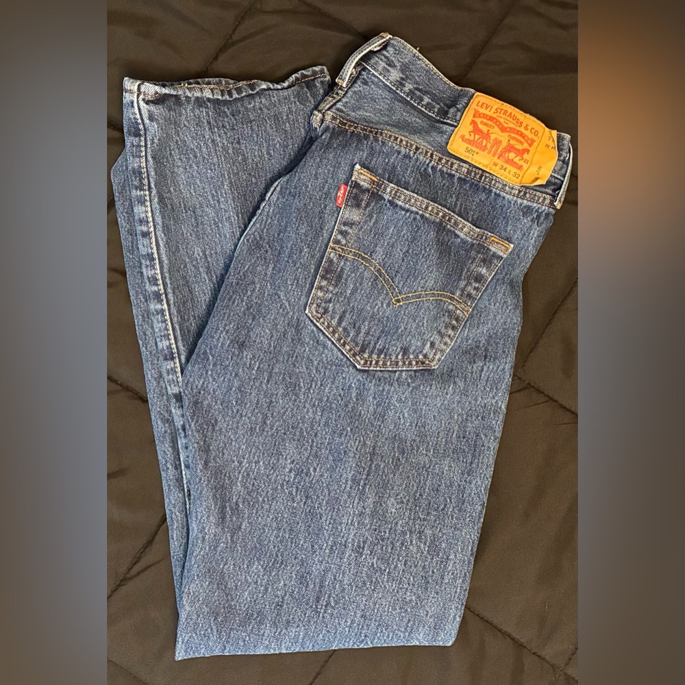 Levi's Classic Straight Fit Denim Jeans